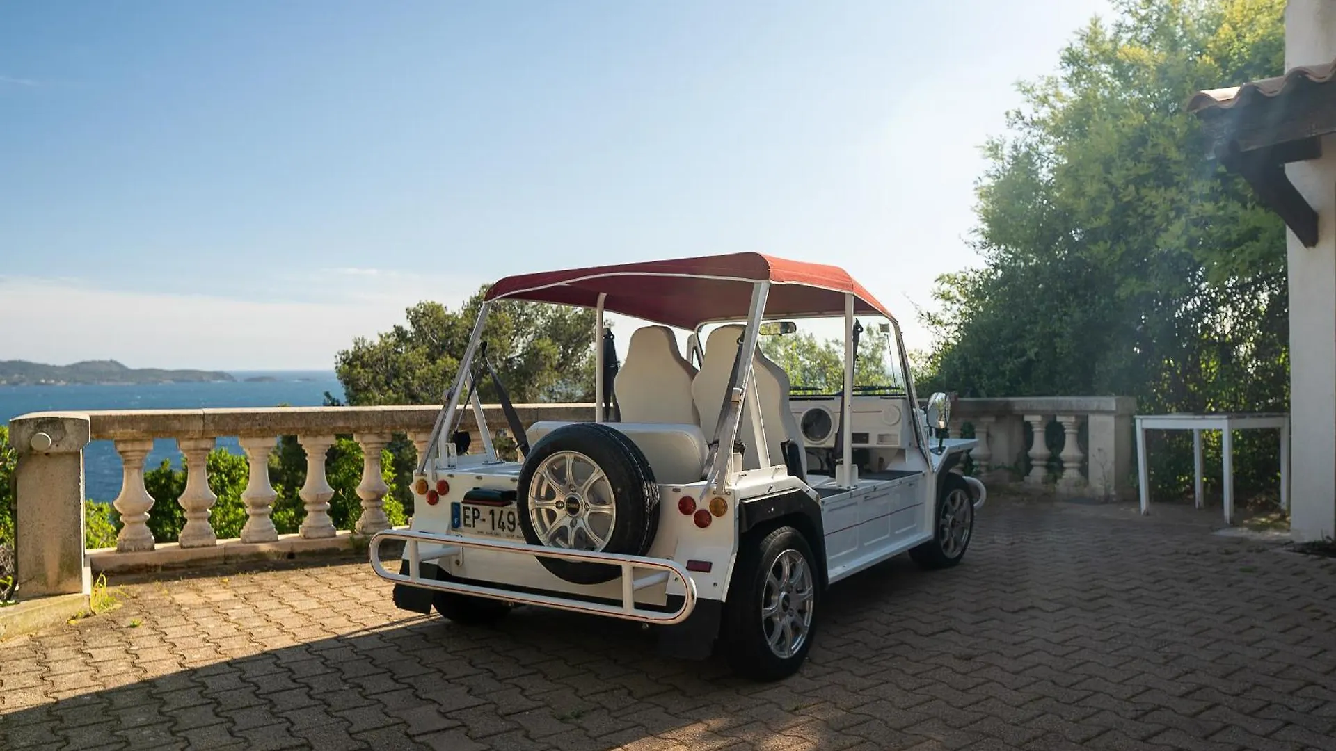 Villa Prestige Carqueiranne 0*,  France